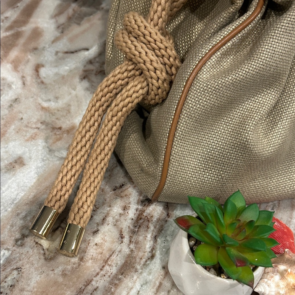 Michael Kors EUC Gold Shoulder Bag with Rope Handles - Picture 5 of 9